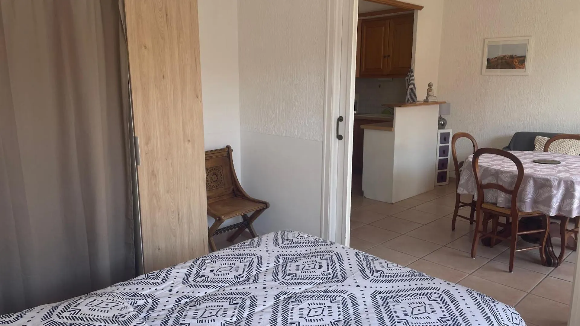 Studio A Sanary-Sur-Mer Avec Balcon A 200M Du Port 0*,  France